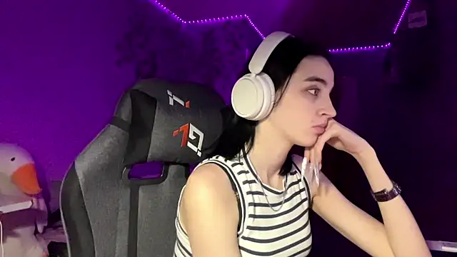 NightFoxxx webcam