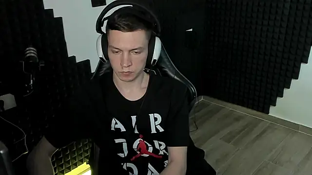 More_than_friend webcam