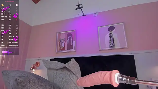 elodie_walker webcam