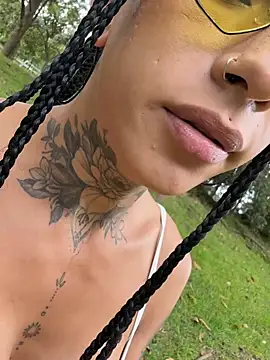 Iazamary - Couple webcam sex chat