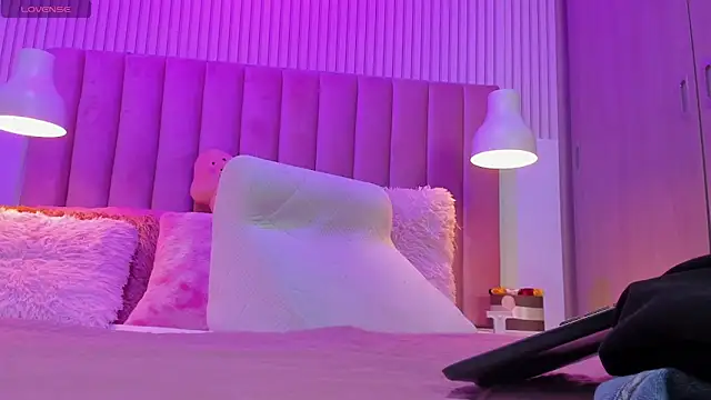 ScarlettDreamss7 webcam