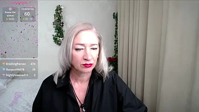 hunters_woman webcam