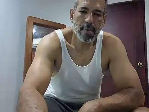 jackbigcock11 webcam