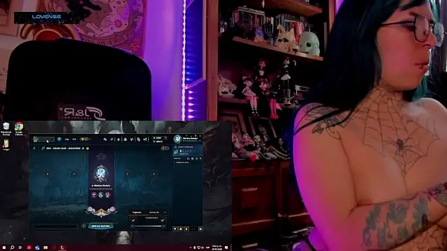 Hisato111 webcam