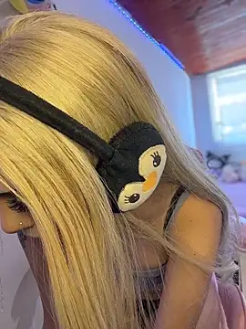 Emma_cute11 webcam