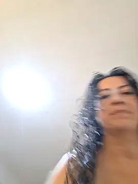 Lauryn_Jones webcam