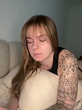 LisaFreierxx webcam