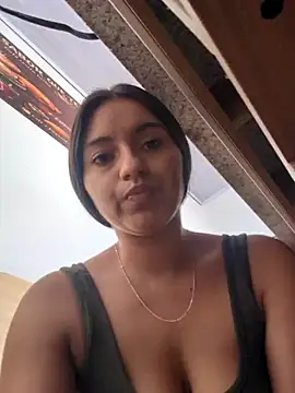 DulceCaroX webcam