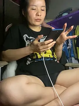 Ivy_Trix2 webcam