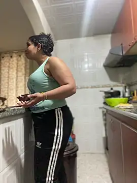 Carola-Ross live cam