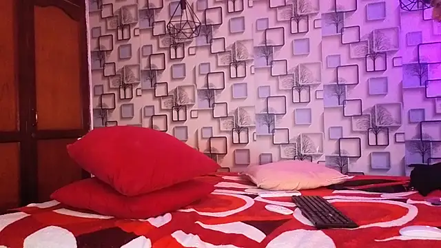 Twink_Sebas7 live sex cam