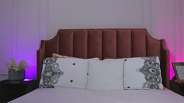 SophieAnn webcam