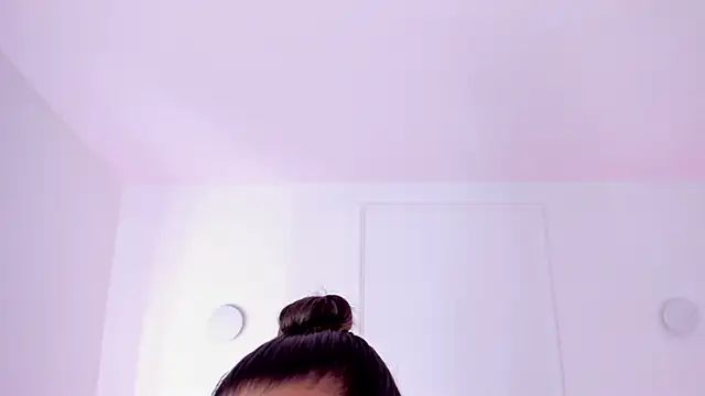 aleksandramiller_ webcam