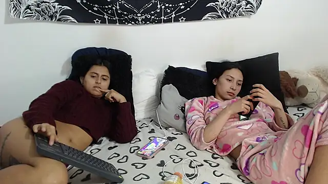 abby_n_emily webcam