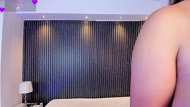 TiffanyHoustton webcam