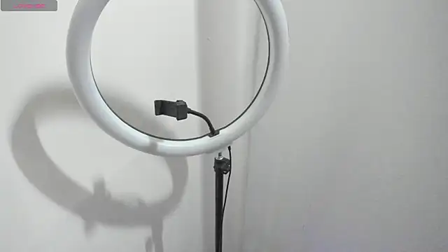 Kylie2211 live cam