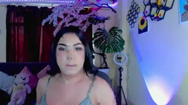 linda_zaam83866 webcam