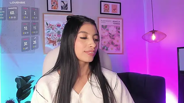 Tiffany_Low oiled body cam girl
