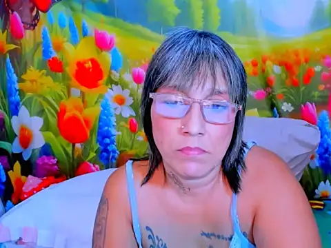 indianroxy live cam