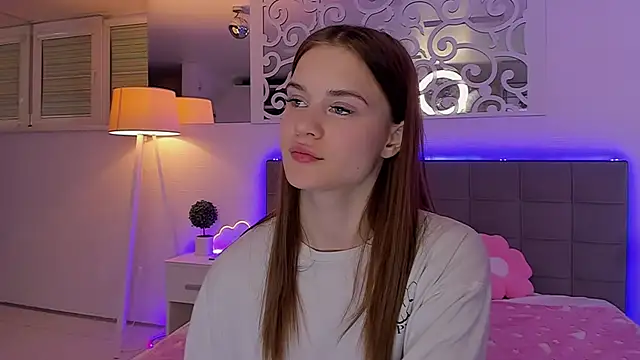 LuisaClover webcam