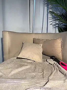 MiaFoxie_ webcam