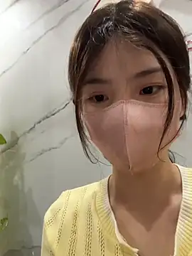 gougou13 live sex cam