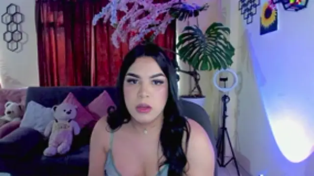 linda_zaam83866 live sex cam