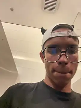 Andres_boy252 webcam