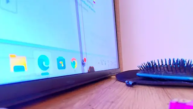 queenaliice webcam