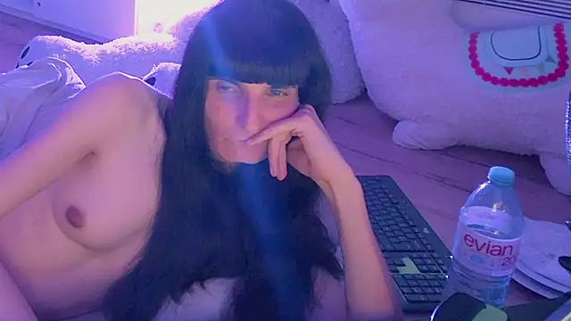 CeriseLapine webcam