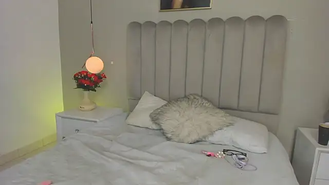 Dani_rosse Colombian cam girl live