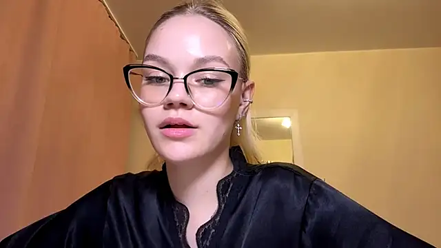 MiaCashe webcam