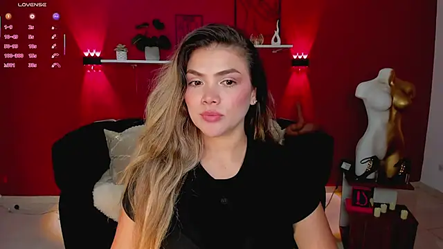 Sofia_Velvetx webcam