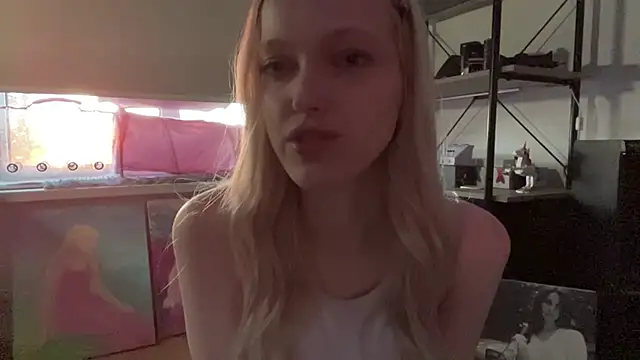 ShoshanaNogueras webcam
