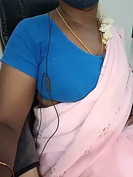 Tamil-hotwife Live Webcam on Stripchat