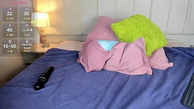 mia__gv - Mia__gv's free webcam - UK Sex Cams