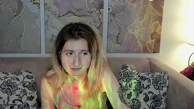 CamillaDreamer webcam