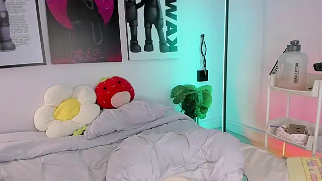 Hey_lucy__ webcam