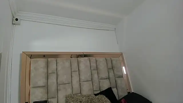 Titan_Moreno_ webcam