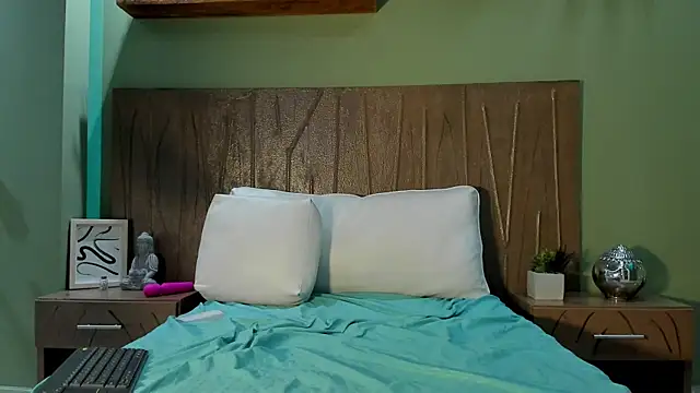 LunaDelux0 webcam