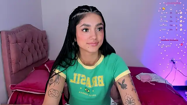 Lizzie_corner_v webcam