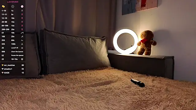 LisanBrown webcam