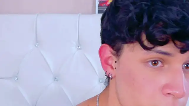 Axel__Evans webcam