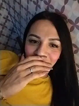 Yourbabyshane webcam