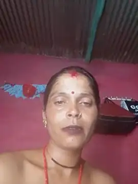 Hot_bh87 webcam