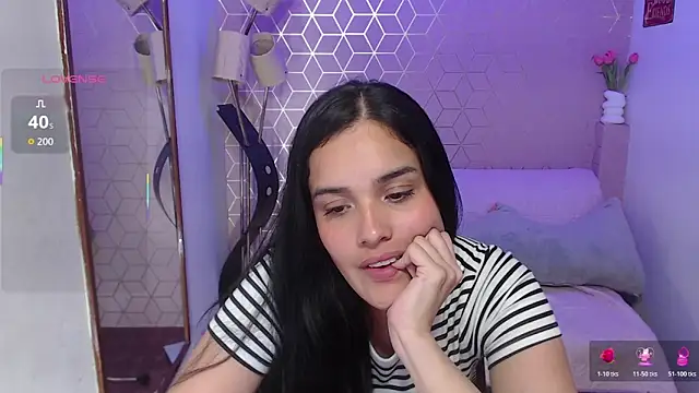 Victoria_Pivet webcam