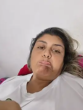 AlyDenalioficial webcam