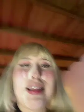 ViolethMoon webcam