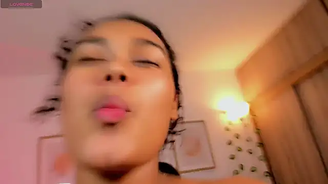 aleja_montiel__ webcam