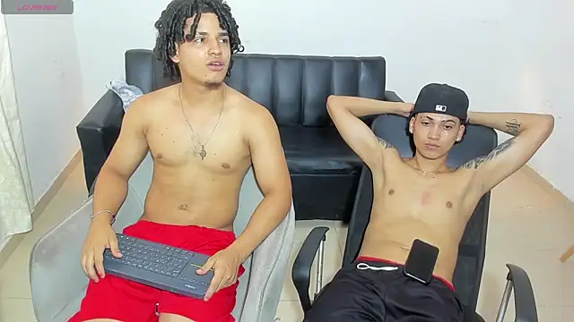 samxx_muscle webcam